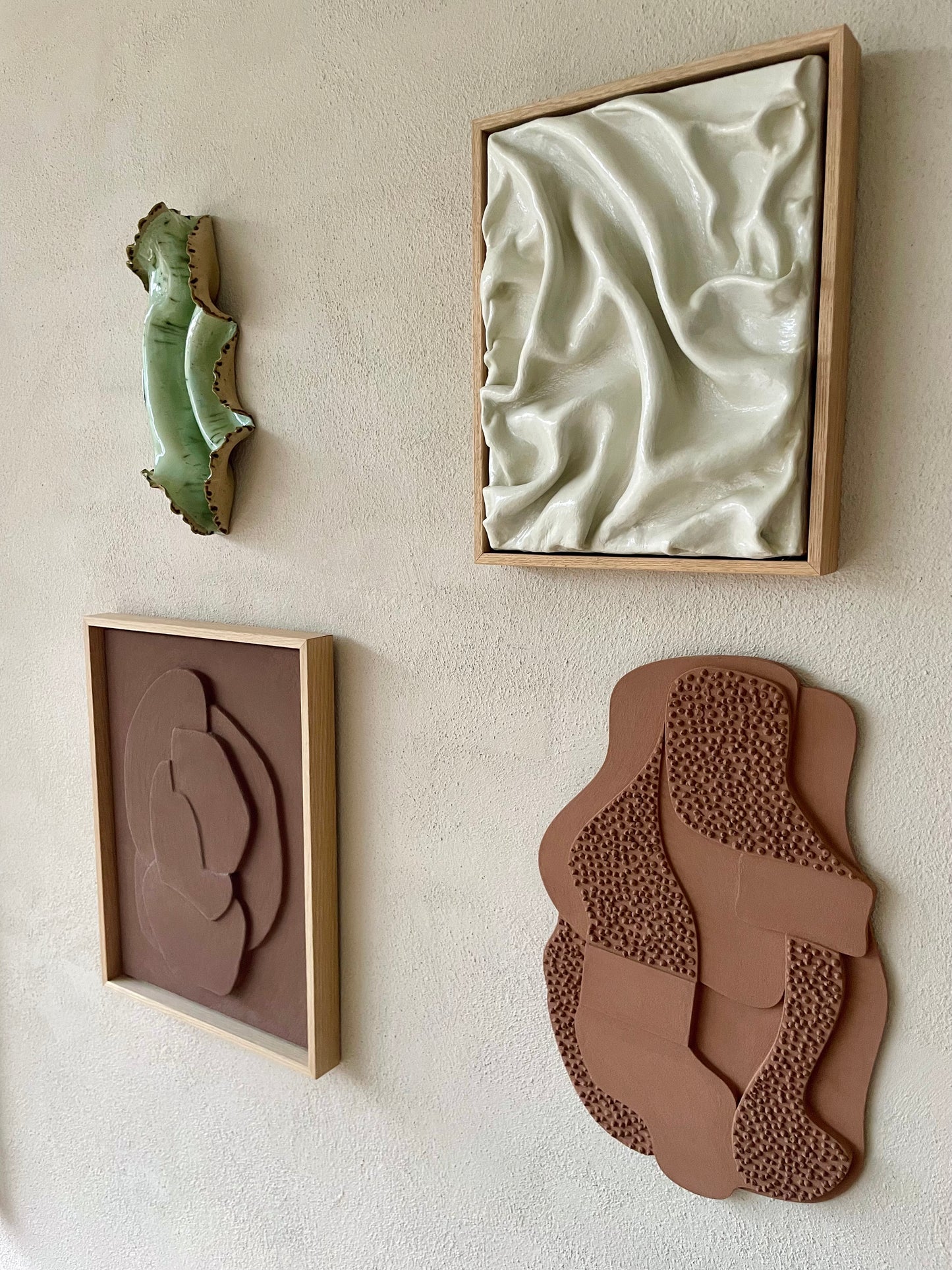 Handcrafted ceramic wall art sh:08:04