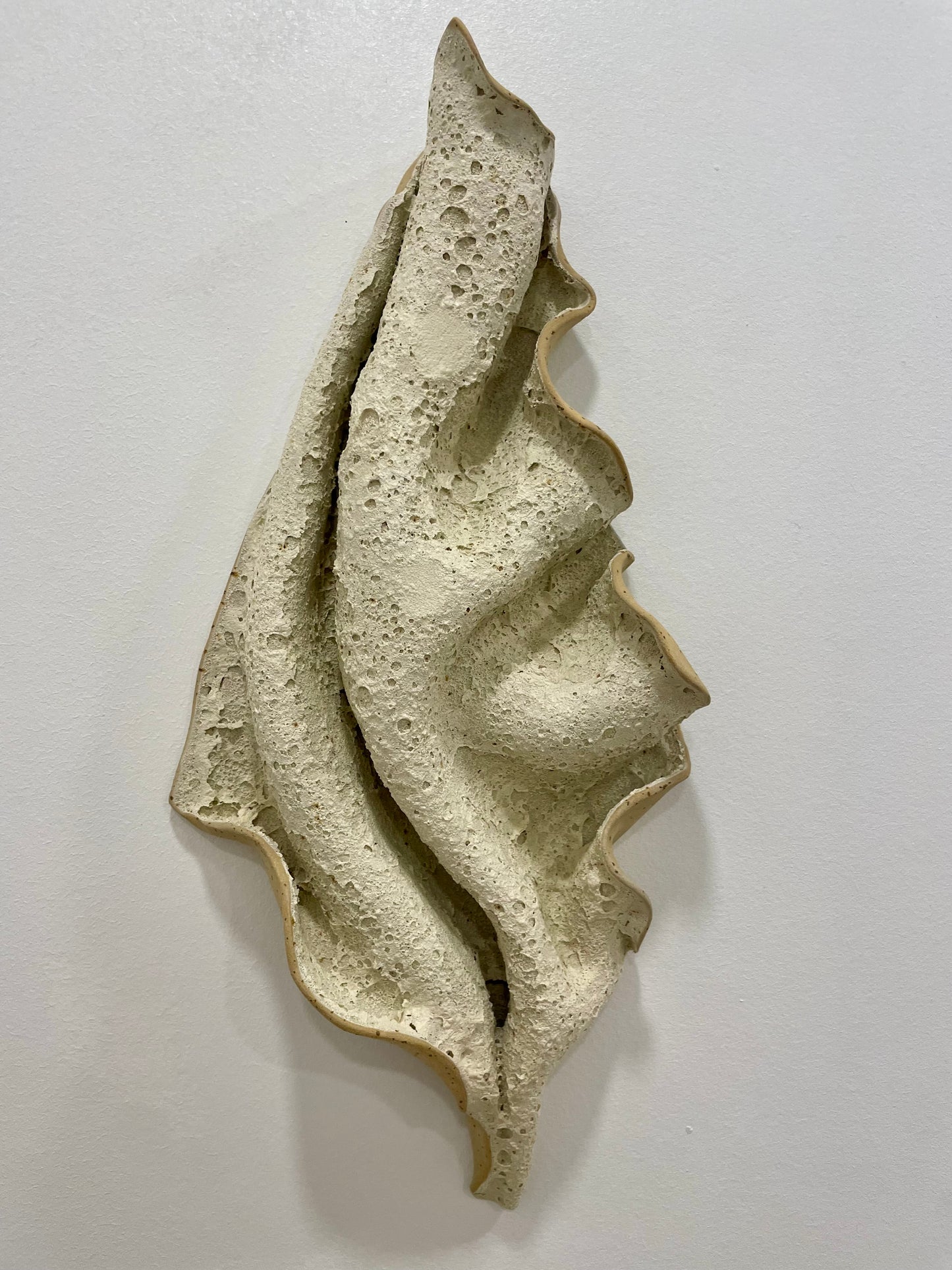 Handcrafted ceramic wall art sh:08:14