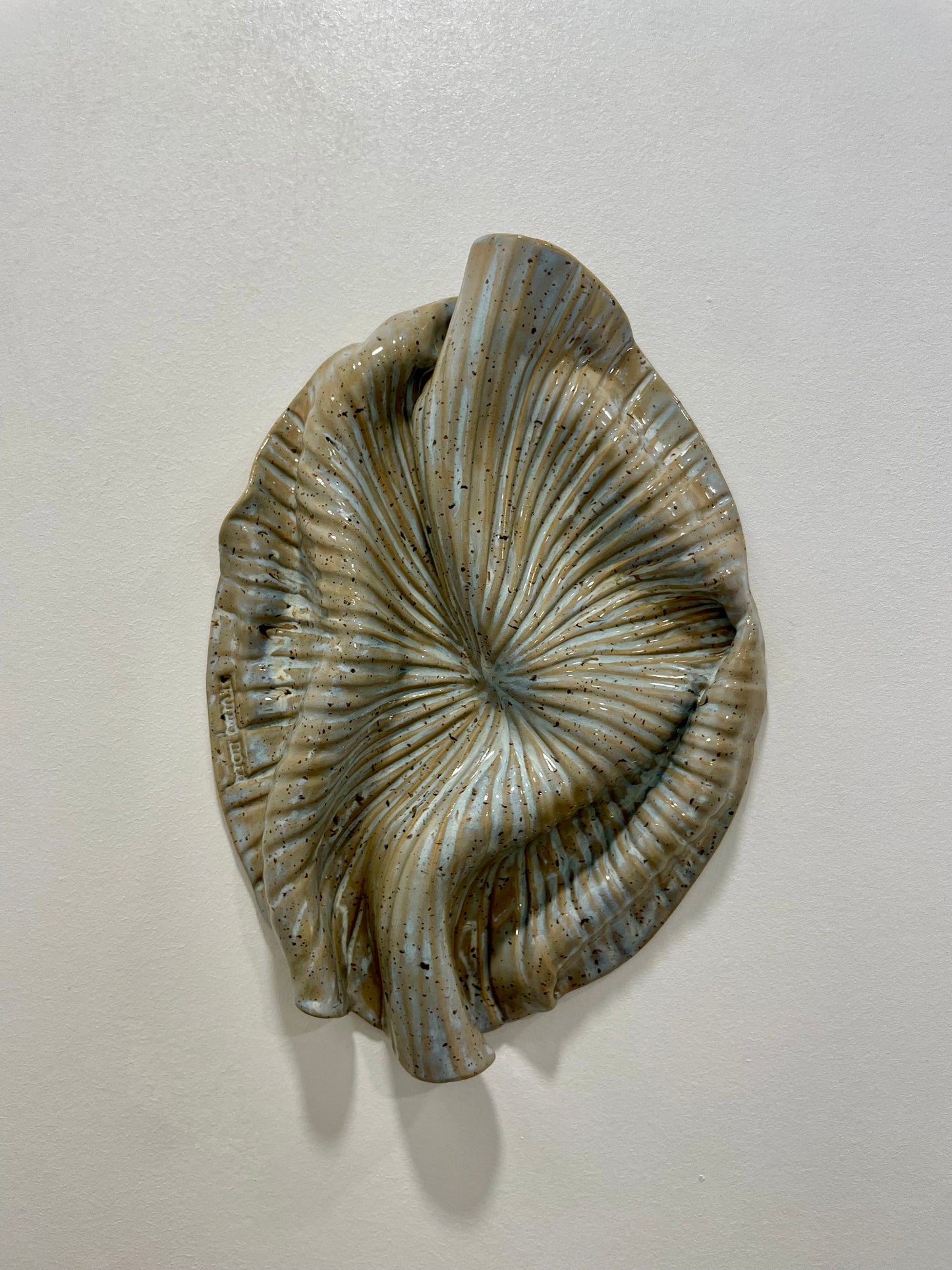 Handcrafted ceramic wall art sh:08:12