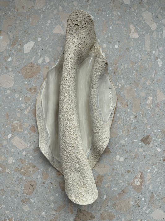 Handcrafted ceramic wall art sh:08:20