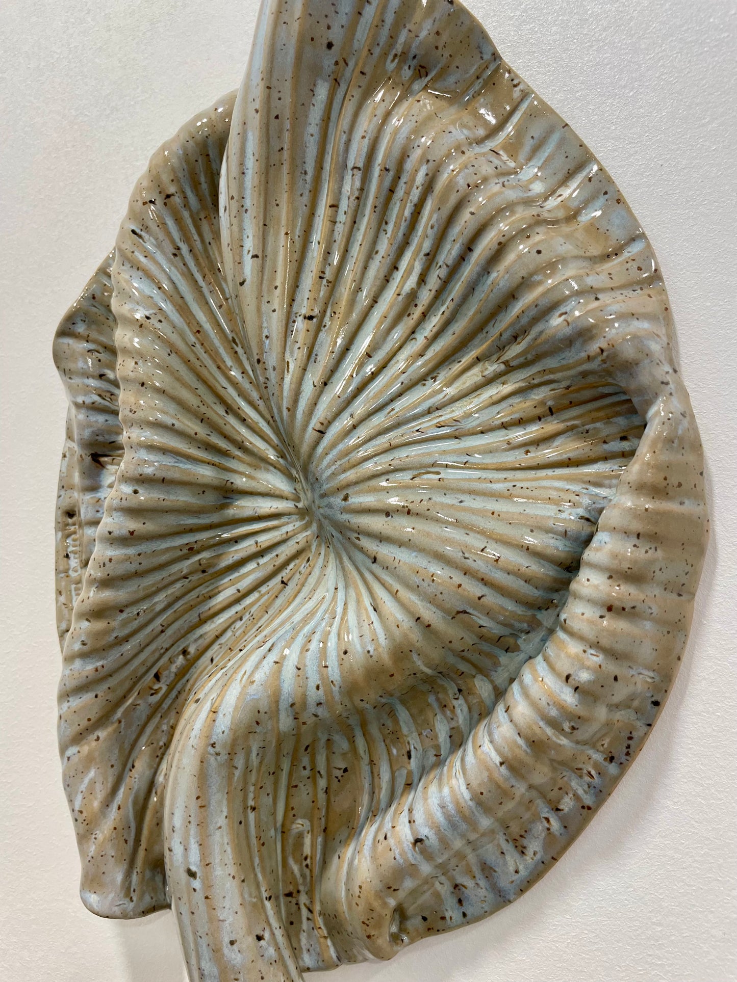 Handcrafted ceramic wall art sh:08:12