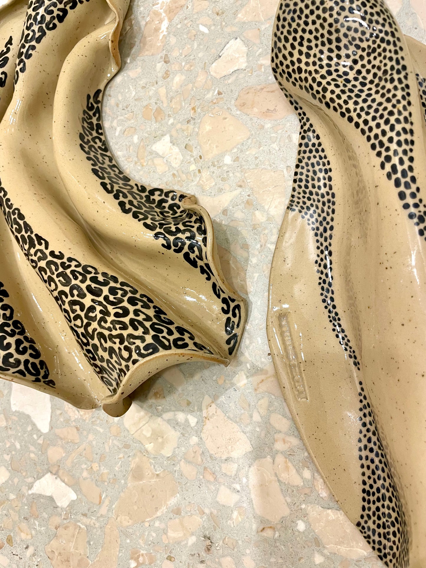 Handcrafted ceramic wall art sh:09:05