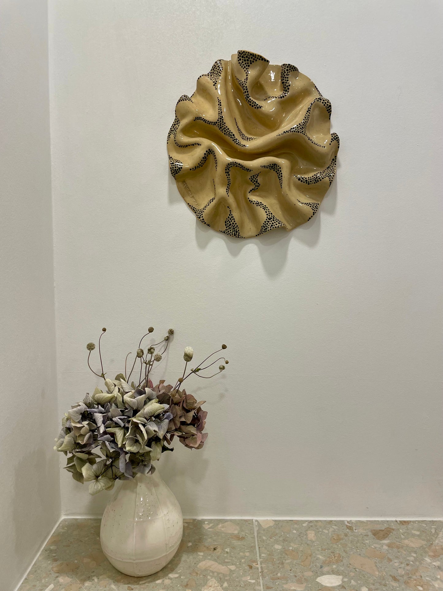 Handcrafted ceramic wall art sh:09:06