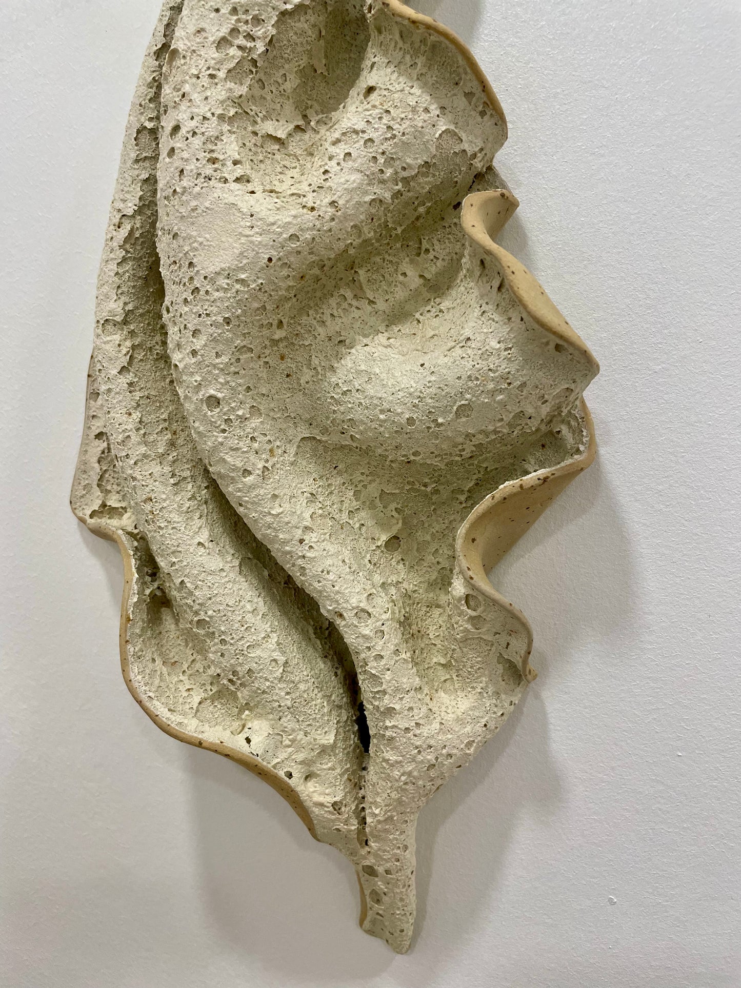 Handcrafted ceramic wall art sh:08:14