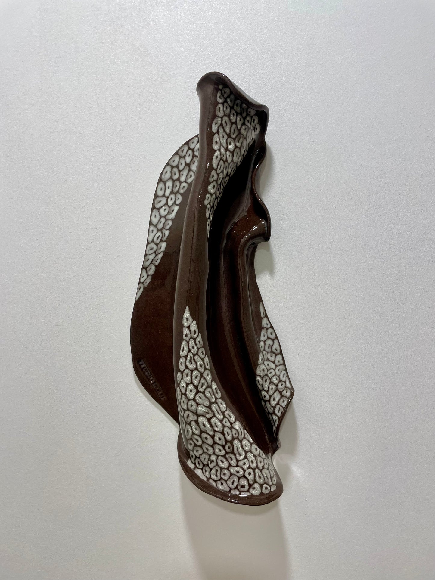 Handcrafted ceramic wall art sh:09:03