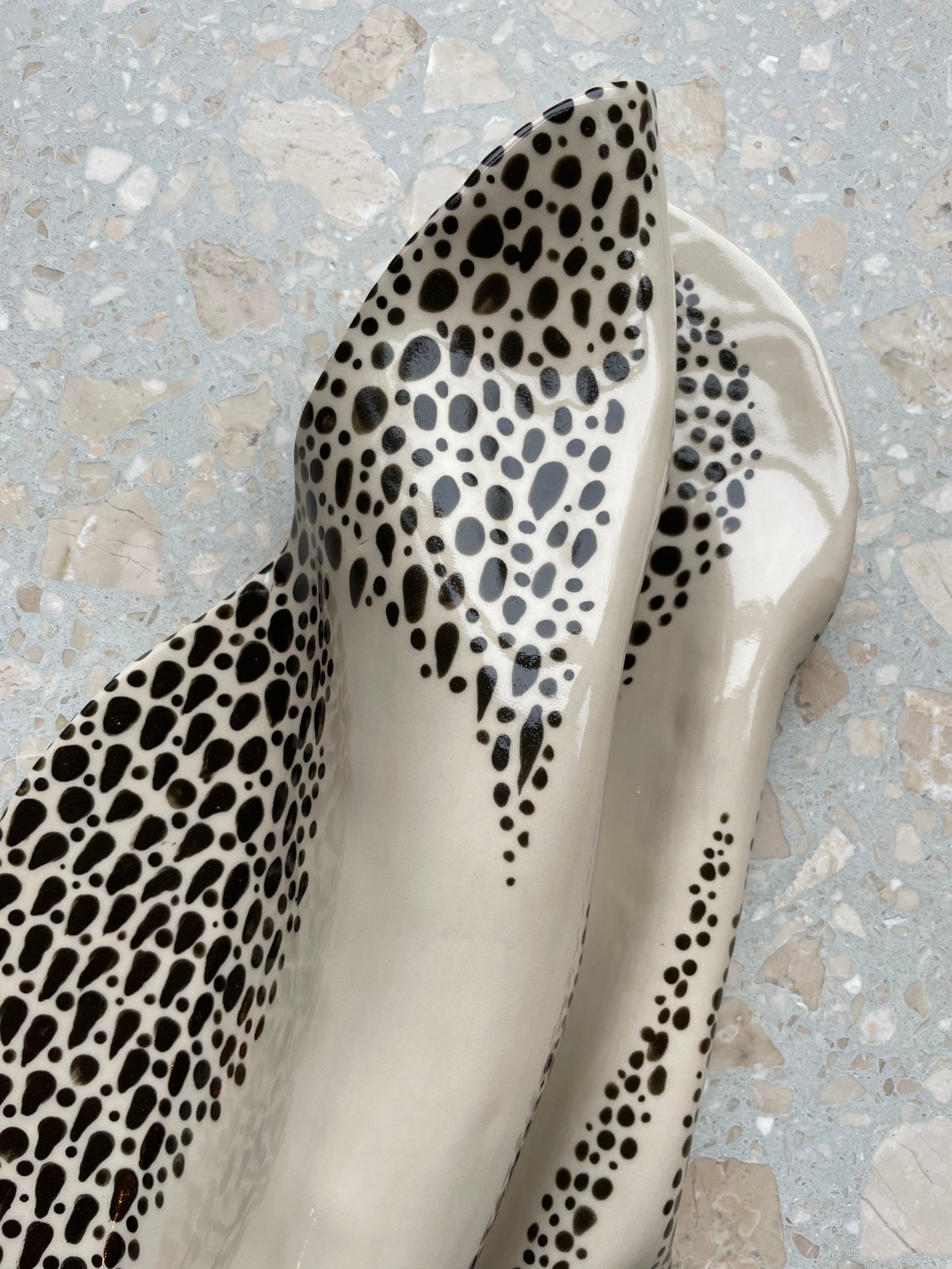 Handcrafted ceramic wall art sh:09:01